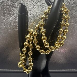 Elegant Gold Beaded Necklace